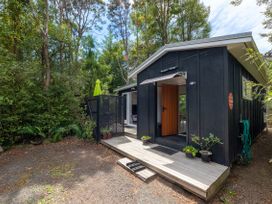 Bellbird Cottage - Lake Taupo Bach -  - 1031230 - thumbnail photo 1