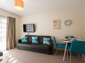 Queenstown Central - Queenstown Holiday Apartment -  - 1031243 - thumbnail photo 3