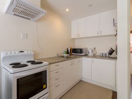 Queenstown Central - Queenstown Holiday Apartment -  - 1031243 - thumbnail photo 7