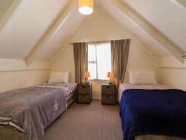 Queenstown Central - Queenstown Holiday Apartment -  - 1031243 - thumbnail photo 10