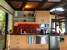 Crows Nest - Queenstown Holiday Home -  - 1031385 - thumbnail photo 7