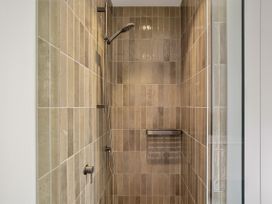 Brow Peak View - Arrowtown Holiday Home -  - 1031416 - thumbnail photo 18