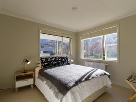 Alchemy Cottage - Arrowtown Holiday Home -  - 1031514 - thumbnail photo 13