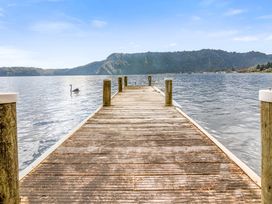 Lakefront Sublime - Lake Rotoiti Holiday Home -  - 1031577 - thumbnail photo 28