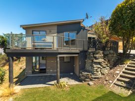 Grand View Queenstown - Queenstown Holiday Home -  - 1031600 - thumbnail photo 2