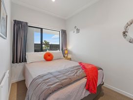 Lake Magic - Motuoapa Holiday Home -  - 1031631 - thumbnail photo 13