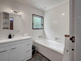 Central Spacious Family House - Paihia House -  - 1031741 - thumbnail photo 14