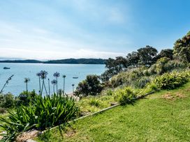 Peaceful Picnic Bay - Surfdale Holiday Home -  - 1031753 - thumbnail photo 19