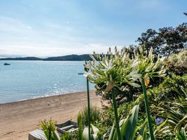 Peaceful Picnic Bay - Surfdale Holiday Home -  - 1031753 - thumbnail photo 20