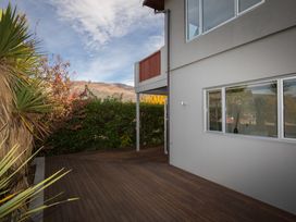 Lakeview Heights - Wanaka Home - Bachcare NZ -  - 1031969 - thumbnail photo 23