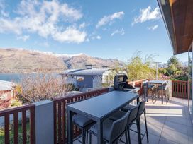 Lakeview Heights - Wanaka Home - Bachcare NZ -  - 1031969 - thumbnail photo 20