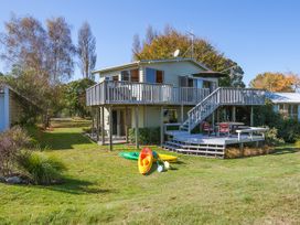Absolute Waterfront with WiFi - Five Mile Bay Home -  - 1032003 - thumbnail photo 1