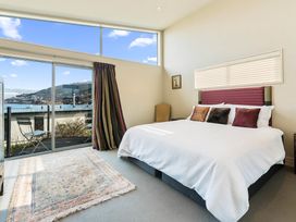 Lake Views on Yewlett - Queenstown Holiday Home -  - 1032019 - thumbnail photo 8