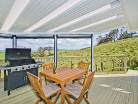 The Blue Cottage with WiFi- Waipu Holiday Home -  - 1032065 - thumbnail photo 13