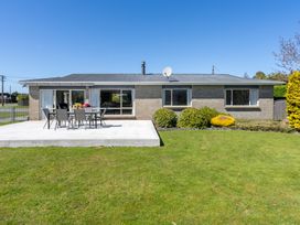 Kepler Retreat - Te Anau Holiday Home -  - 1032249 - thumbnail photo 16