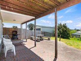 Spacious Family Bach by the Sea - Ruakaka Home -  - 1032445 - thumbnail photo 23