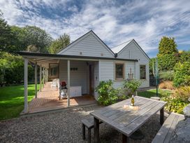 Stags Head Cottage - Arrowtown Holiday Home -  - 1032506 - thumbnail photo 24