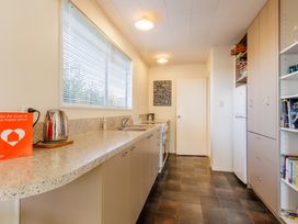 The Willow - Hanmer Springs Holiday Home -  - 1032614 - thumbnail photo 13