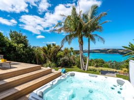 Sol Spa Oasis - Surfdale Holiday Home -  - 1032676 - thumbnail photo 30