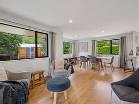 Rees on Reid - Arrowtown Holiday Home -  - 1032698 - thumbnail photo 8