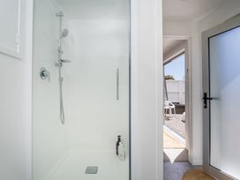 Patton's Place - Pauanui Holiday Home -  - 1032789 - thumbnail photo 26