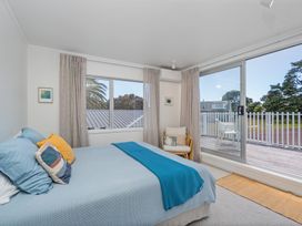 Patton's Place - Pauanui Holiday Home -  - 1032789 - thumbnail photo 12