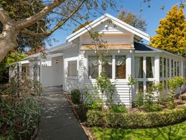 Fendalton Villa - Christchurch Holiday Home -  - 1032838 - thumbnail photo 1