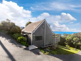 The Cottage - Snells Beach Holiday Home -  - 1032861 - thumbnail photo 16