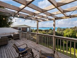 The Cottage - Snells Beach Holiday Home -  - 1032861 - thumbnail photo 8