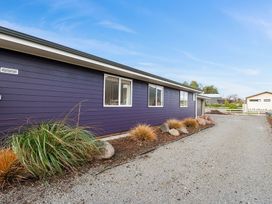 The Purple House - Ohakune Holiday Home with Spa Pool -  - 1032889 - thumbnail photo 29