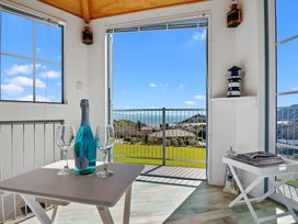 The Lighthouse - Ligar Bay Holiday Home -  - 1032943 - thumbnail photo 24