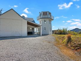 The Lighthouse - Ligar Bay Holiday Home -  - 1032943 - thumbnail photo 22