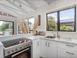 Captains Bach at Cooks - Upstairs Holiday Unit -  - 1033021 - thumbnail photo 20