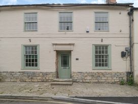 3 bedroom Cottage for rent in Axminster