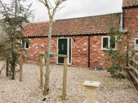 Robin's Nest Cottage - North Yorkshire (incl. Whitby) - 1035060 - thumbnail photo 2