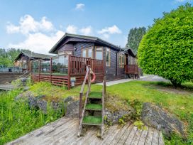 Serenity Lodge - Lake District - 1035140 - thumbnail photo 3