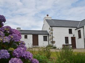1 bedroom Cottage for rent in Goodwick