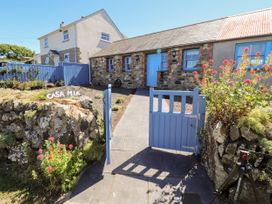 2 bedroom Cottage for rent in Goodwick