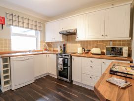 Scarborough Cottage - North Yorkshire (incl. Whitby) - 1036770 - thumbnail photo 5