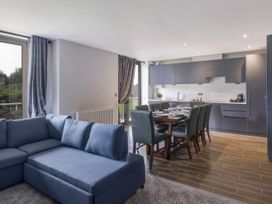 Cotswold Club Apartment (Sleeps 4 in 2 Bedrooms) - Cotswolds - 1037191 - thumbnail photo 2