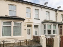 4 bedroom Cottage for rent in Blackpool