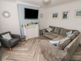 3 bedroom Cottage for rent in Burry Port