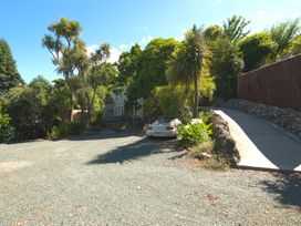 Great Tasman Outlook - Nelson Holiday Home -  - 1037996 - thumbnail photo 17