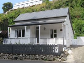 Juliet's Cottage - Napier Holiday Home -  - 1038004 - thumbnail photo 1
