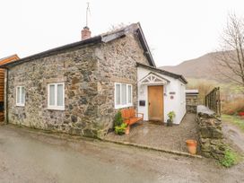 2 bedroom Cottage for rent in Oswestry