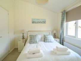 Pentney Lodge - Norfolk - 1040300 - thumbnail photo 19