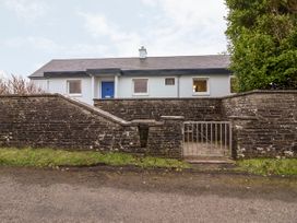 The Old School House, Moymore - County Clare - 1040517 - thumbnail photo 1