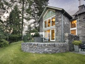 3 bedroom Cottage for rent in Far Sawrey