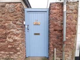 2 bedroom Cottage for rent in Taunton
