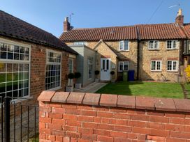 Farriers Cottage - Lincolnshire - 1043956 - thumbnail photo 1